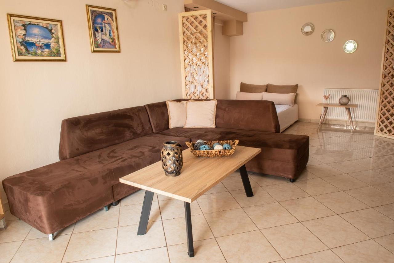 Garden Suite Néa Péramos Dış mekan fotoğraf