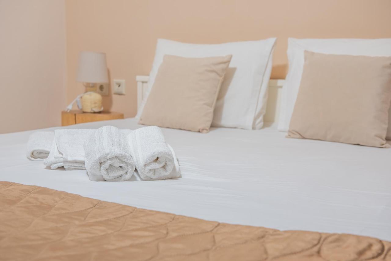 Garden Suite Néa Péramos Dış mekan fotoğraf